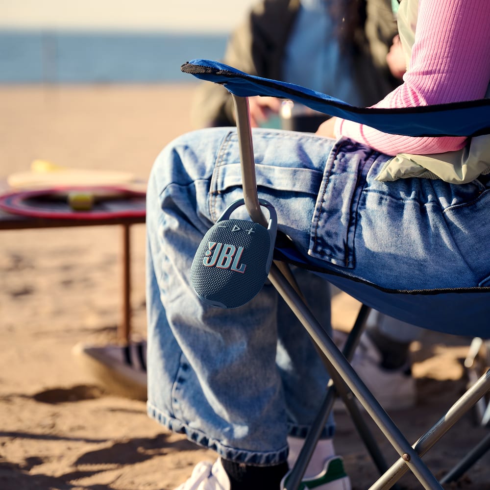 JBL Clip 5 Ultra-portable Waterproof Bluetooth Speaker