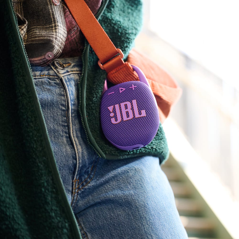JBL Clip 5 Ultra-portable Waterproof Bluetooth Speaker