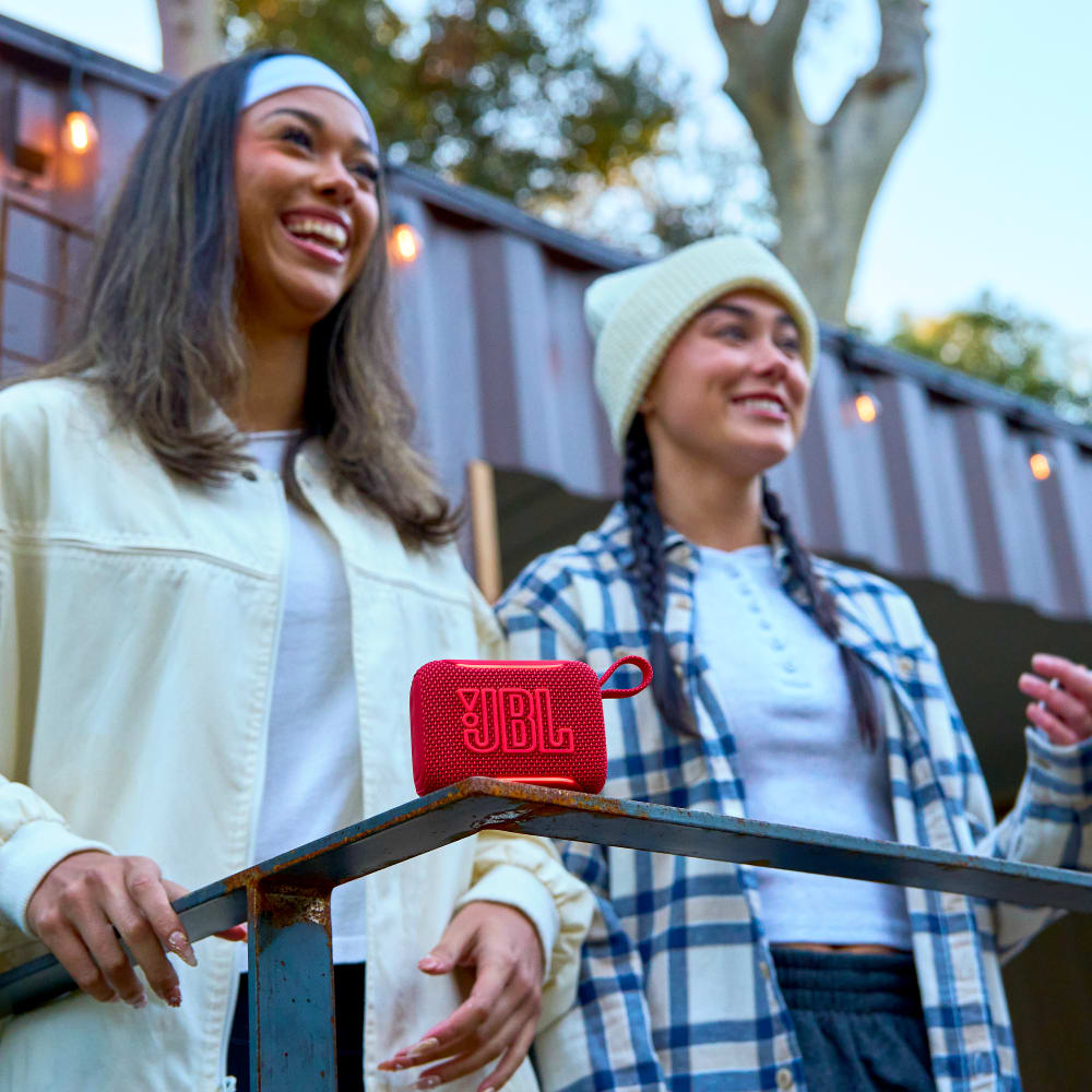 Go 5 Ultra-portable Waterproof Bluetooth Speaker