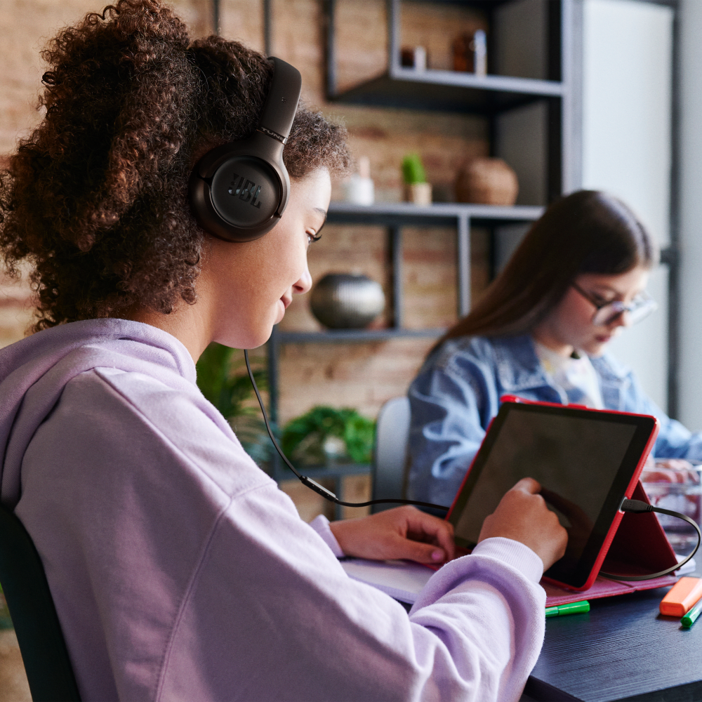 Tune 530C Wired USB-C On-Ear Headphones