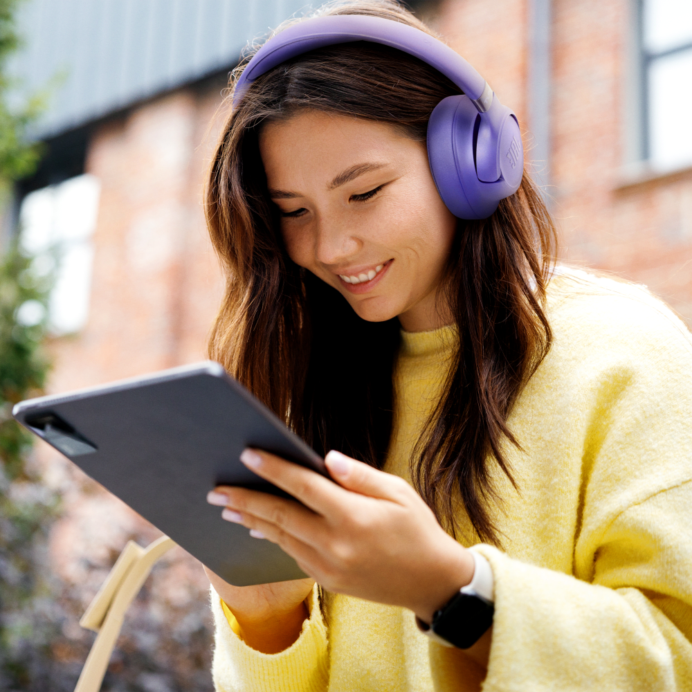 Tune 780BT Wireless Over-Ear Noise Cancelling Headphones